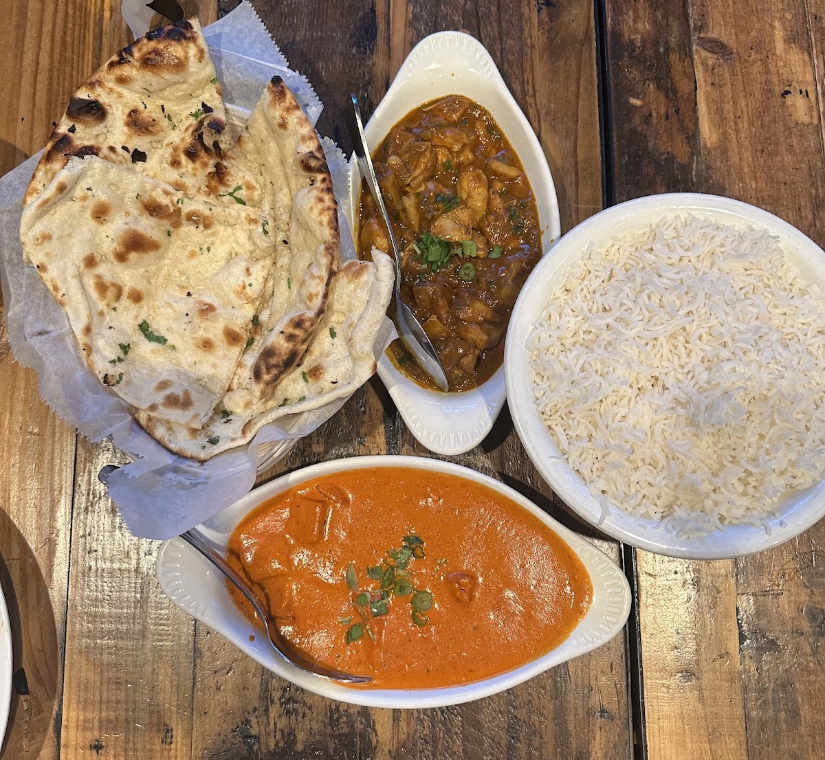 Curry & Grill - Restaurant & Sports Bar-4