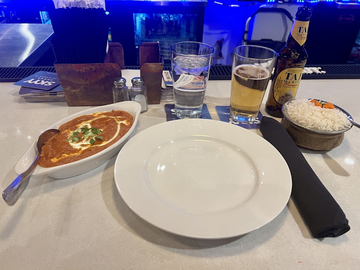 Curry & Grill - Restaurant & Sports Bar-9